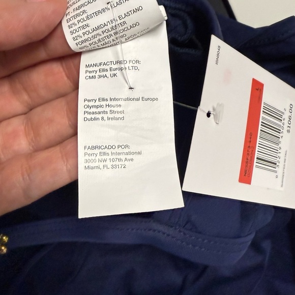 Nike Swim Navy and Blue Tank - Picture 8 of 8